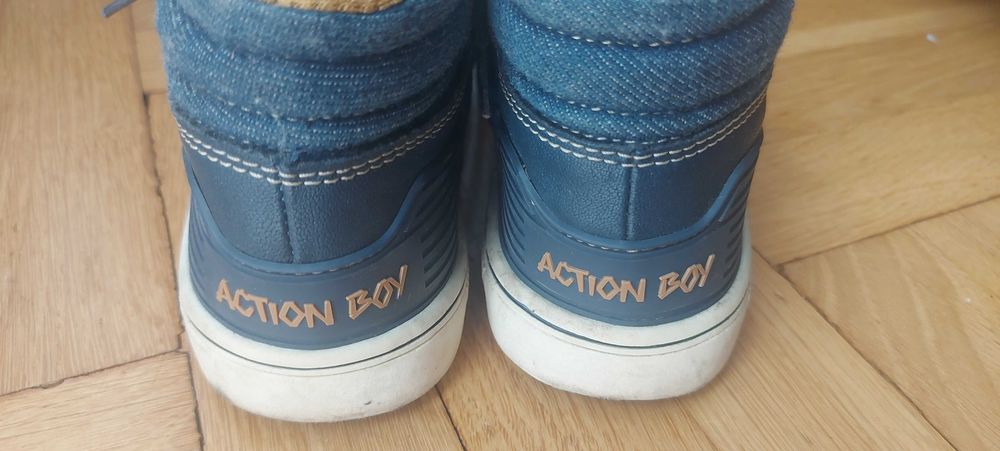 Buty chłopięce rozm.34