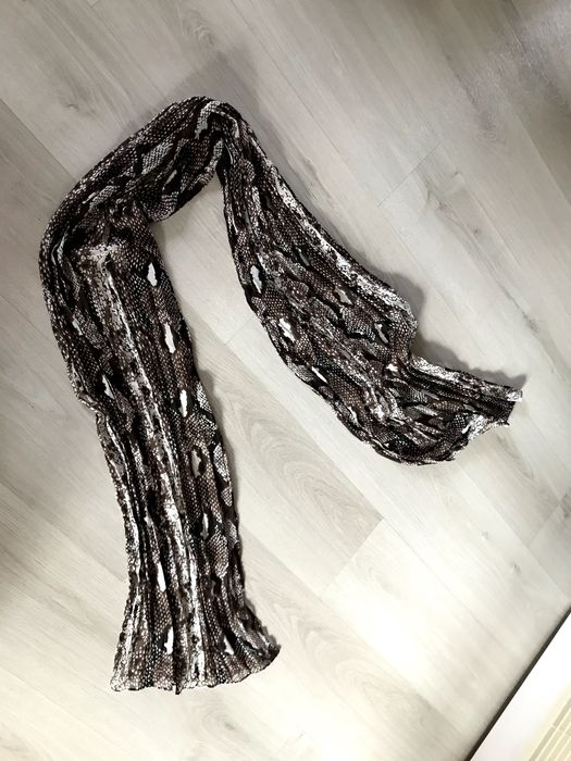 Szal długi 200 cm wzór lekki j.nowy