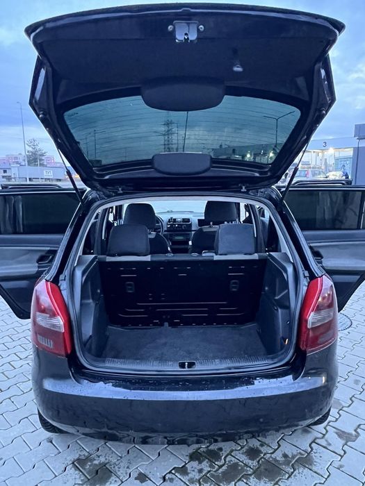 Skoda Fabia 2011Року