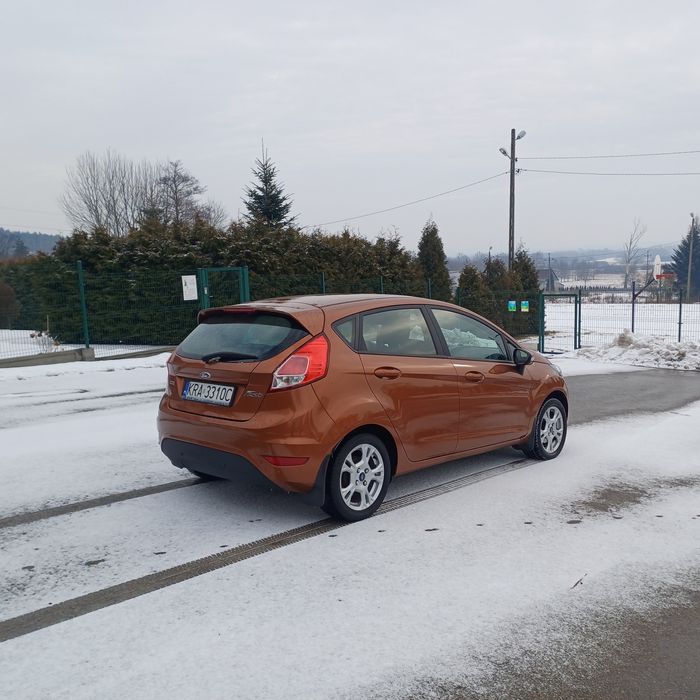 Fiesta lift benzyna alu super stan prywatnie salon pl 1 wl