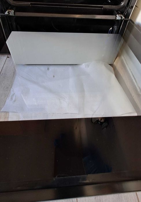 Sprzątanie domów, piwnic,strychów,pranie tapicerki meblowej