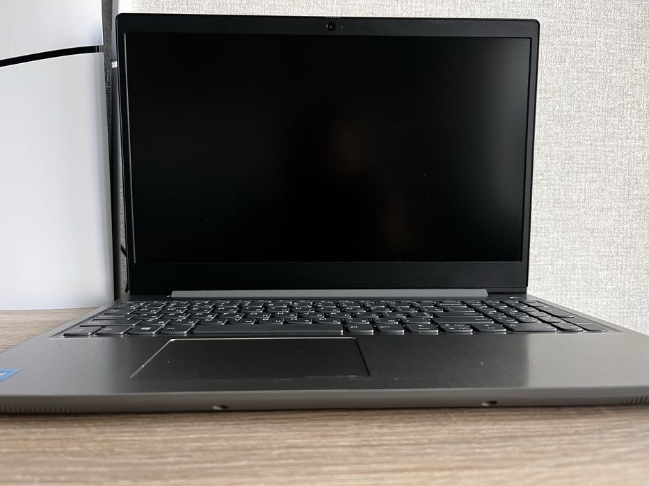 Lenovo IdeaPad 3 15ITL05