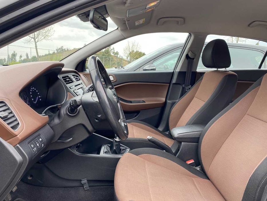 Hyundai  I20 1.1 CRDI (Diesel)