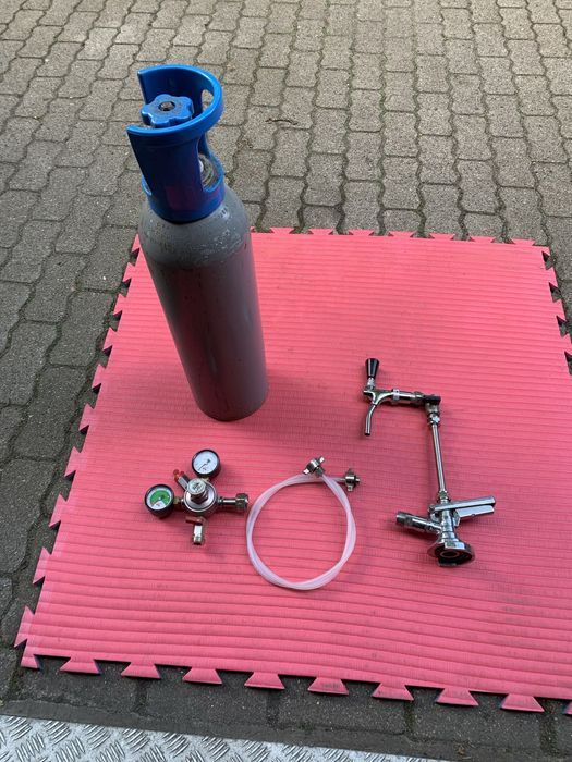 Nalewak do piwa zestaw do piwa jak nowy