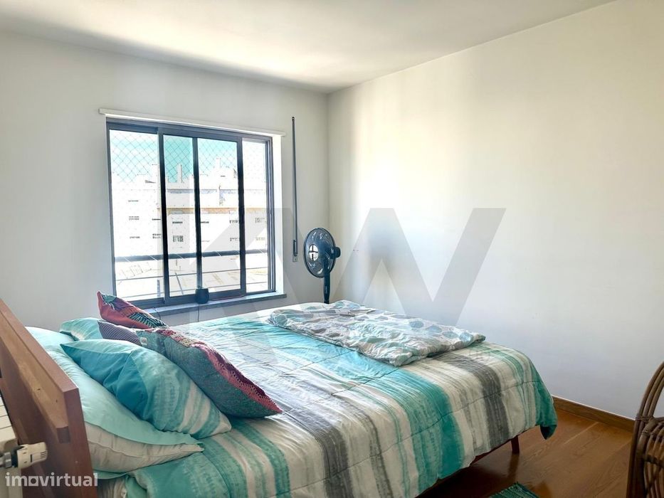 Apartamento T3 | 135 m2 de área bruta privativa | 2 lugares de garagem