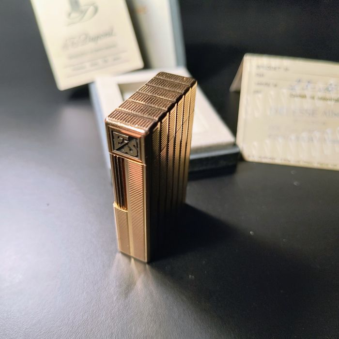 Zapalniczka S.T. DuPont pozłacana komplet