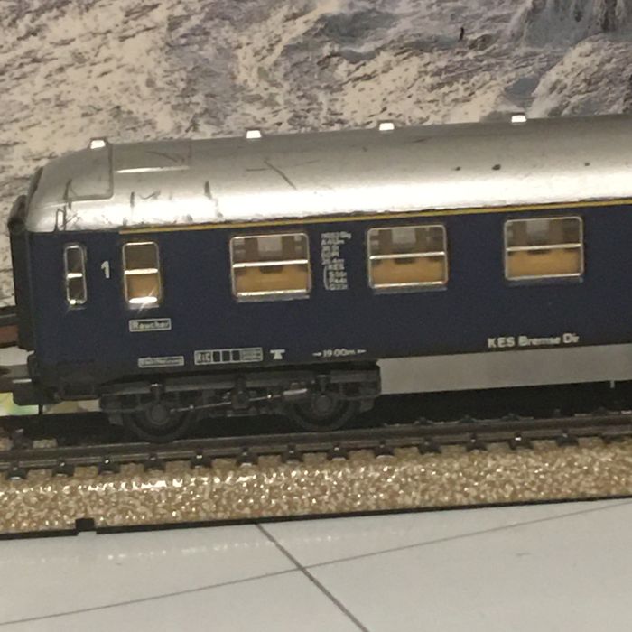 Wagon Lima do kolejki elektrycznej H0