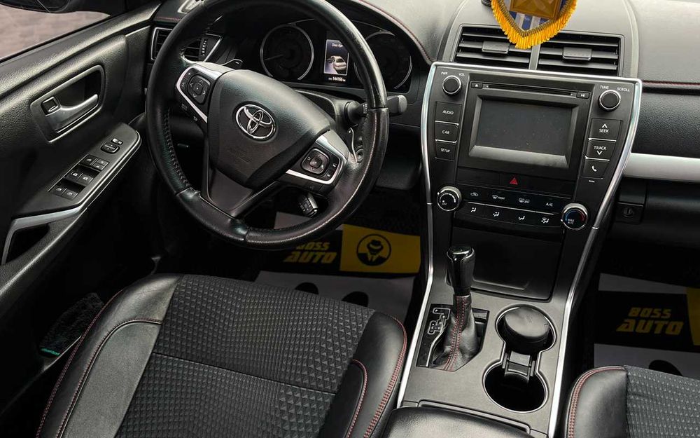 Toyota Camry 2015