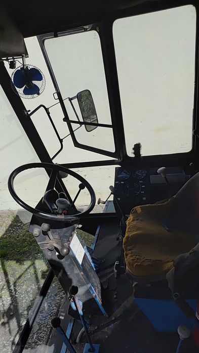 Kombajn zbożowy BIZON REKORD Z058