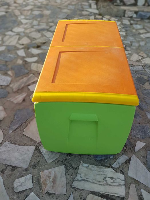 Bau de guardar brinquedos
