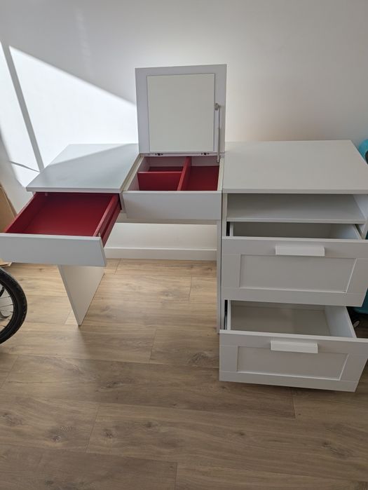 Toaletka BRIMNES + szafka BRIMNES IKEA – białe