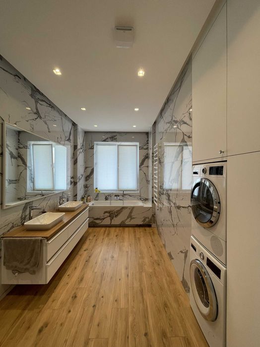 Оренда будинку 200 м², 5 спалень, 25 сотих — Великий Луг