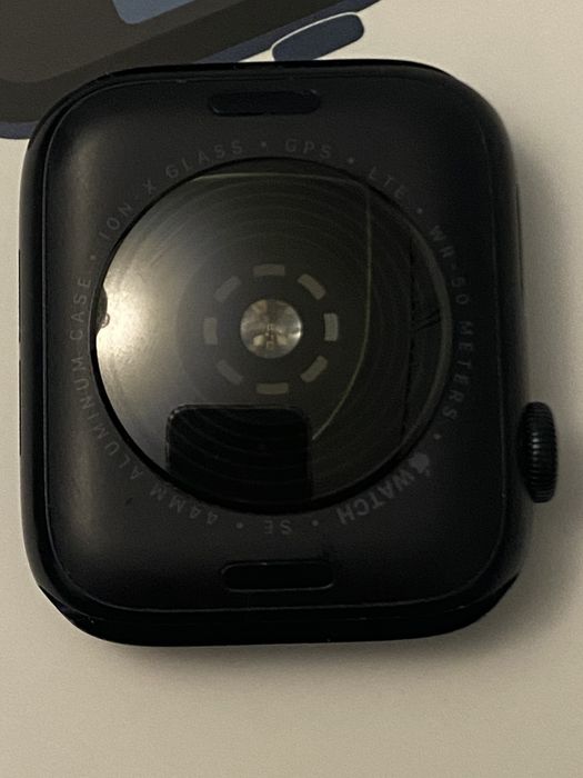 Apple Watch SE (2gen) Black 32gb. Esim