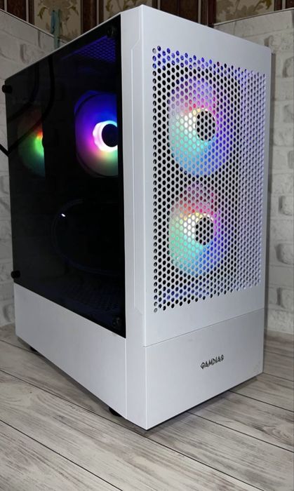 Стаціонарний ігровий компьютер RTX 5070