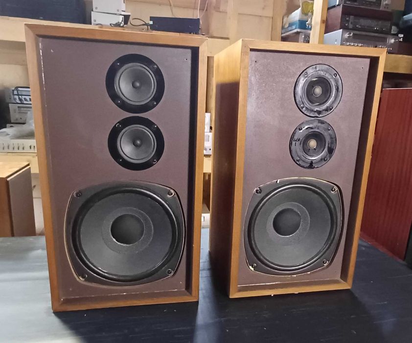 Kolumny głośnikowe REALISTIC OPTIMUS - 17 .