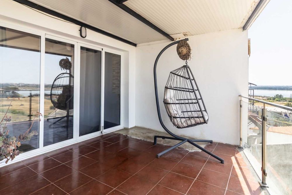 T2 com quintal quinta da lomba