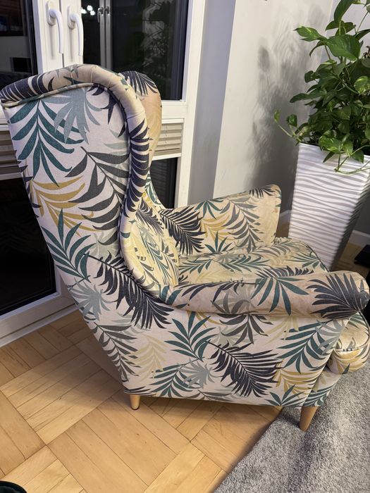 Używany fotel wraz z podstawka pod nogi z Ikea