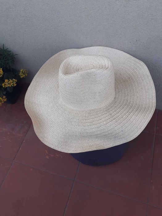 6 Chapéus. Vendo para desocupar. Por exemplo para ranchos folclóricos