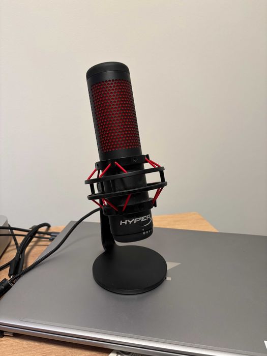 HyperX Quadcast mikrofon