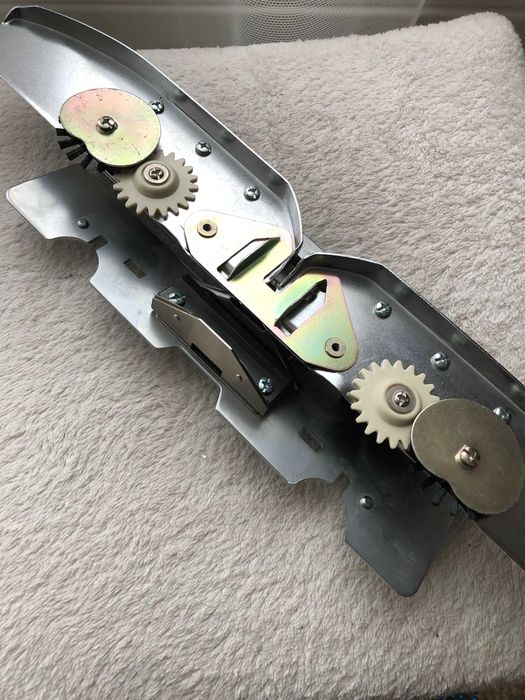 Brother KHC-820A однофонтурний змінювач кольору для в'язальних машин