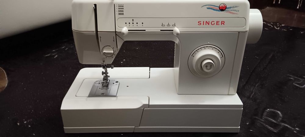 SINGER Máquina de Costura