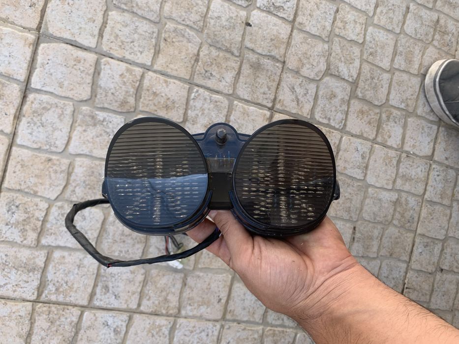 Várias peças para Yamaha R6 1999/2002!