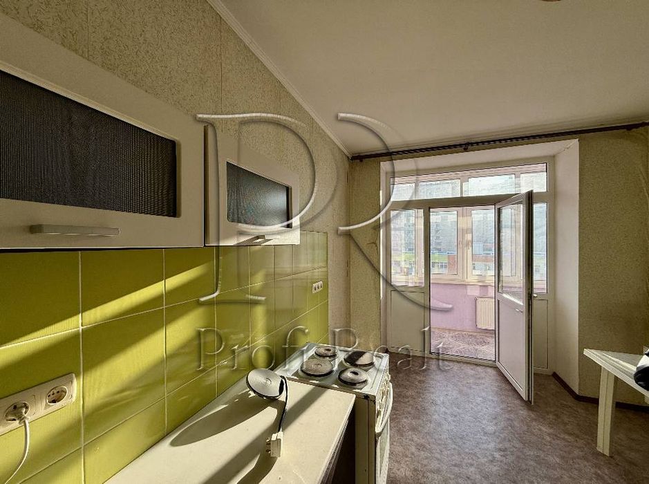 Продаж 1 кімн. кВ. 57,6 м2.за адресою вул. Юлії Здановської, 54