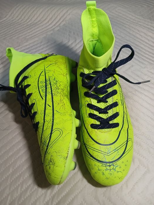 Копочки Футзалки буци взуття футбольне 40- 41розмір