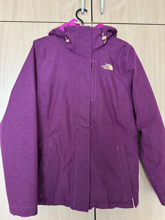 Жіноча утеплена куртка The North Face, водонепроникна, розмір M