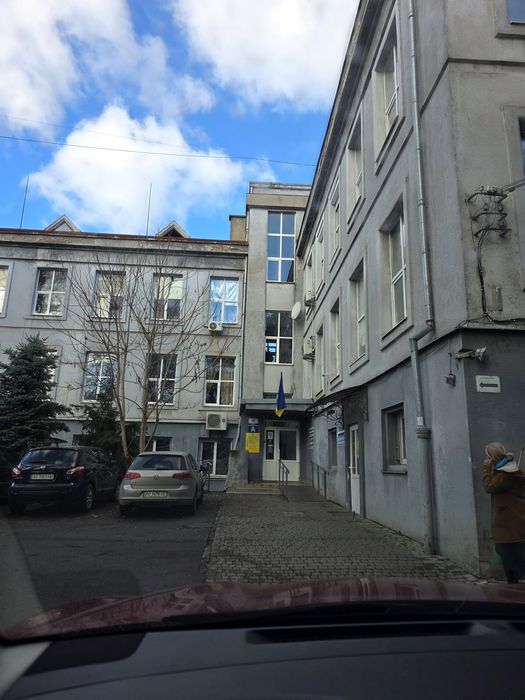 Здам житло в оренду безкоштовно при умові що буде догляд за хвоиим