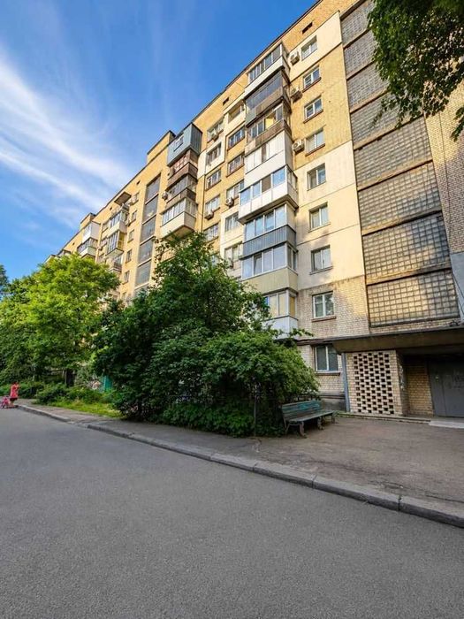 Продам 3к.квартиру 69 м²  О.Поля (верх Кирова)!Славутич!Безнал!