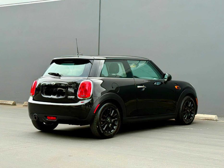 MINI Hardtop 2 Door Cooper      2016