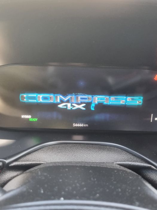 Jeep Compass 4xe trailwalk