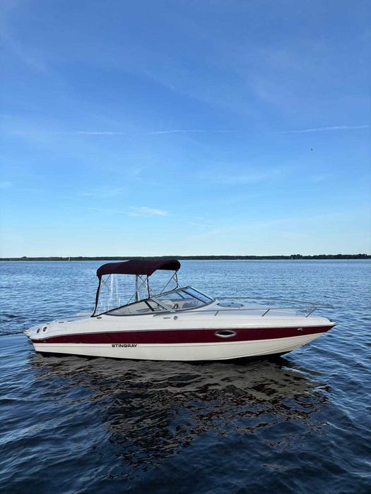 Łódź motorowa Stingray 225cr 2013r, silnik Volvo Penta 5.0 GXI 270KM, 310mth