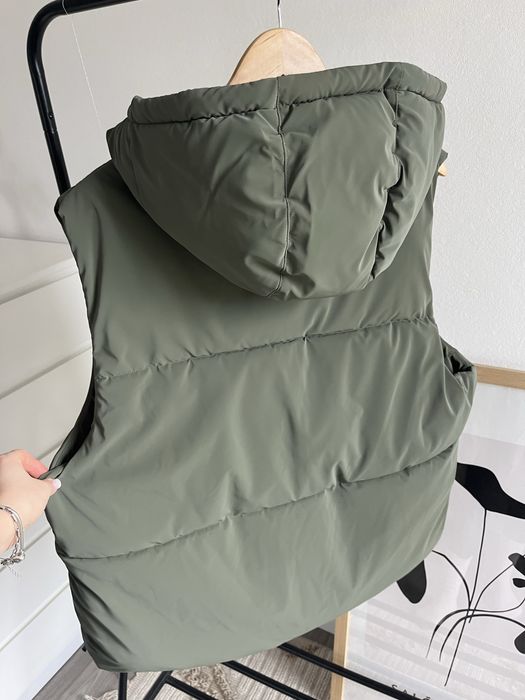 Чоловічий стьобаний жилет zara