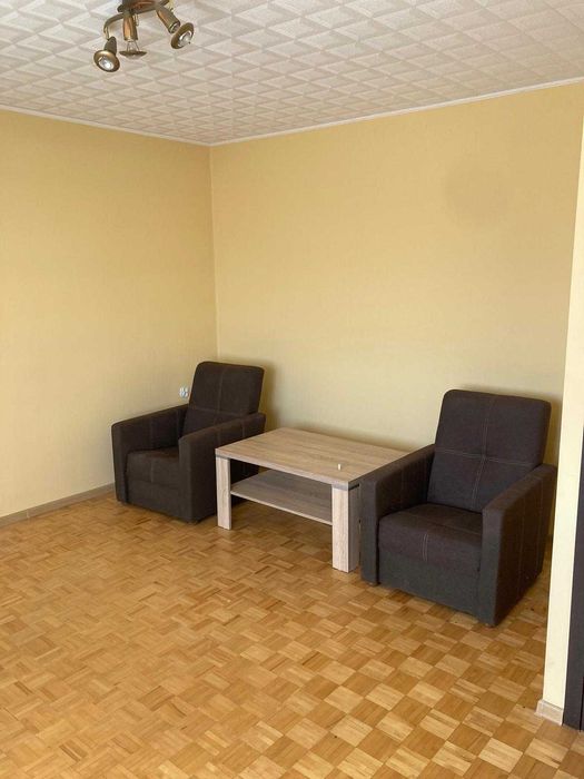 Wynajmę trzy pokoje