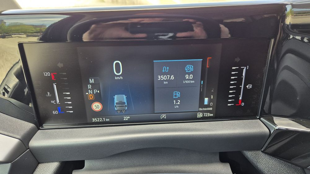 Wynajem 2024 Tourneo Custom 170km, automat BUS Premium 8 osób