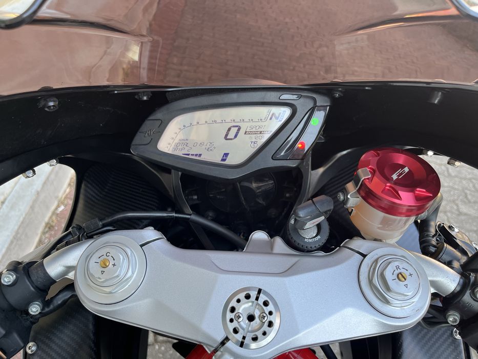MV Agusta F3 800
