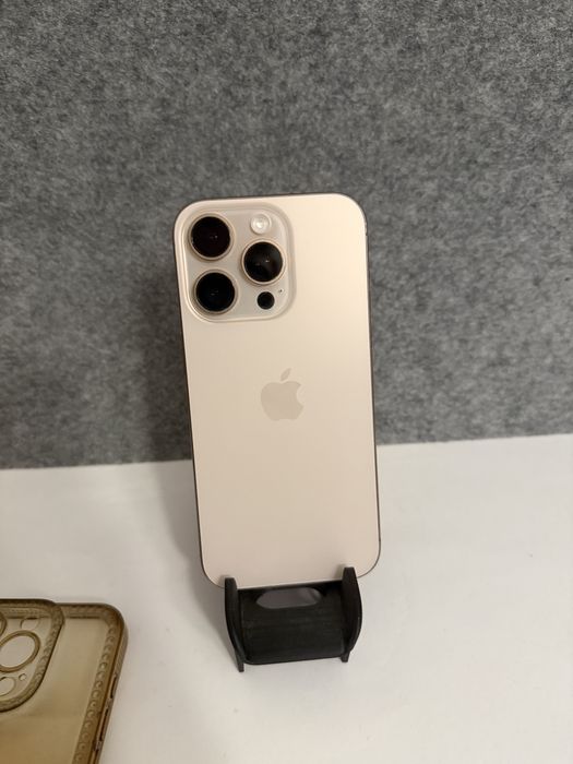 Troco/Vendo IPhone 16 Pro Desert titanium 128GB