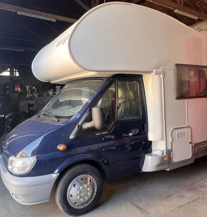 Autocaravana Ford