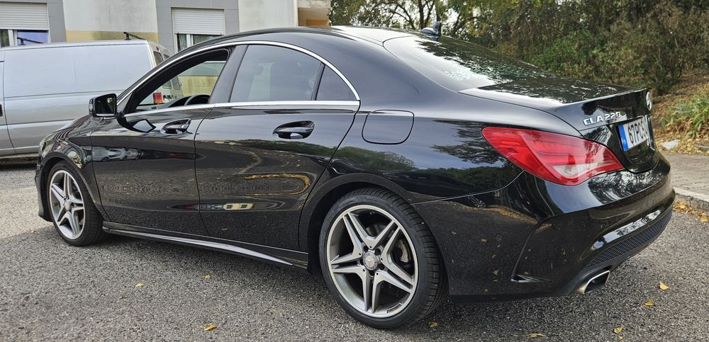 Mercedes Benz CLA220 7G tronic AMG 2.2CDI