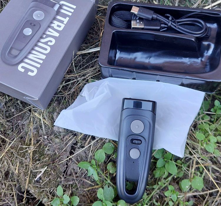 ULTRASONIC PU-60 Эффективный ультразвуковой отпугиватель собак - відлякувач с ярким фонариком