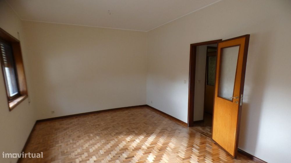 Andar moradia T2 Moreira - Maia