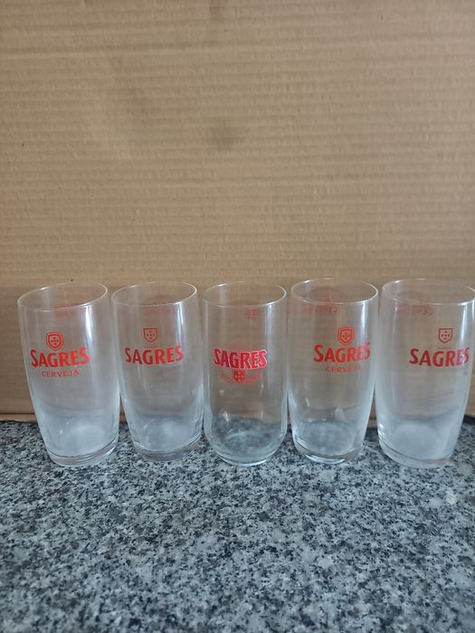 Copos. Cerveja. Sagres