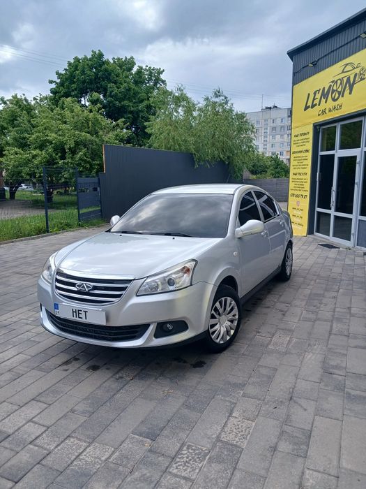 СРОЧНО  Чери (Chery) E5