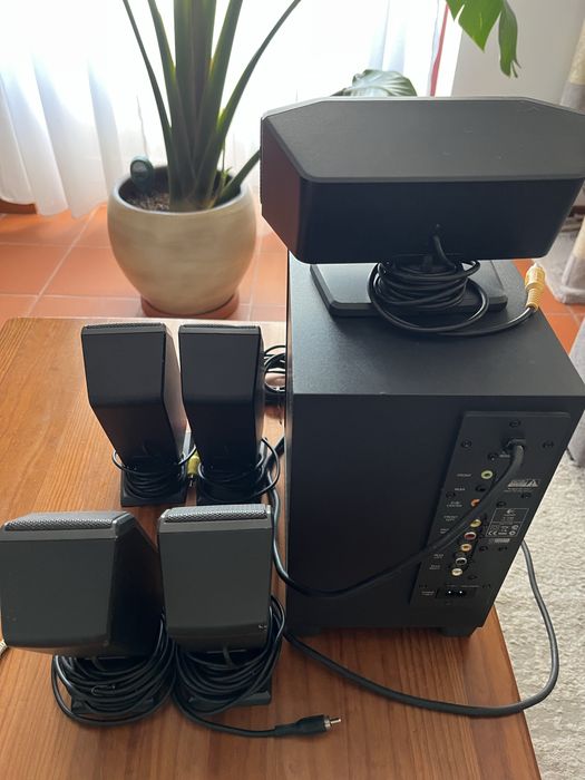 Logitech X-540 5.1 Speaker System64730140957187121
