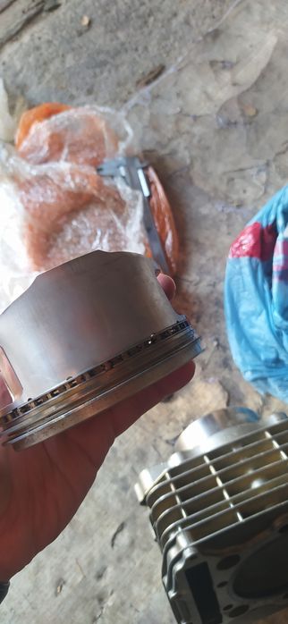 Honda xr600r поршневая, цилиндр