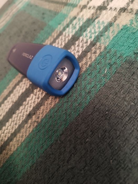 Latarka z korbką ogniowo do wymiany