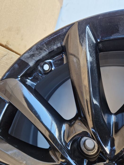 Alufelga Mazda 3/ 7,0 Jx18"/ ET 45/ 5x114,3 / BM