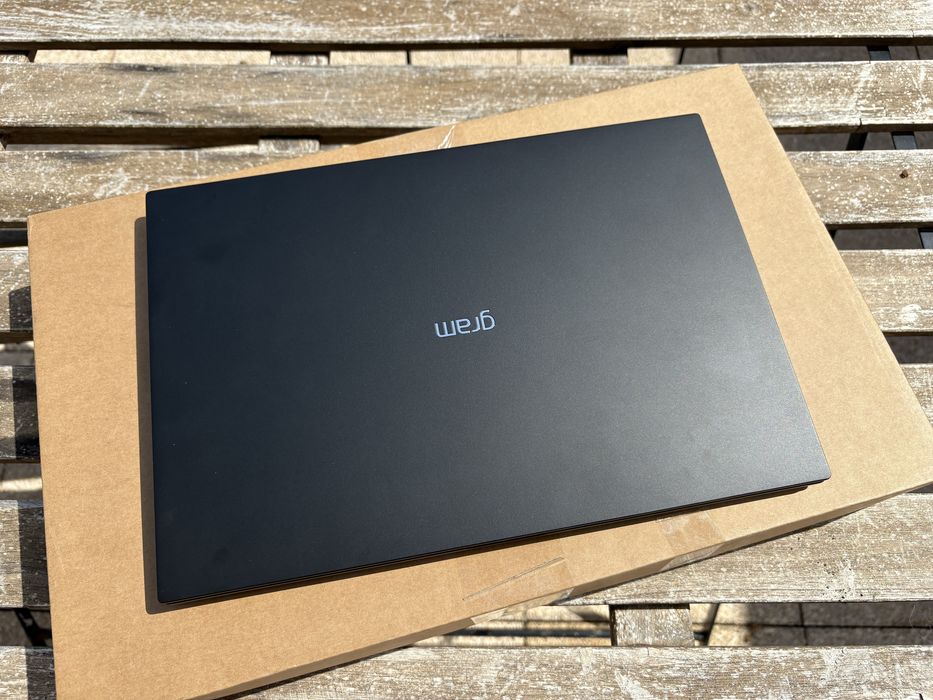 LG Gram 14Z90S | intel core Ultra 7 | 16gb Ram | 512gb